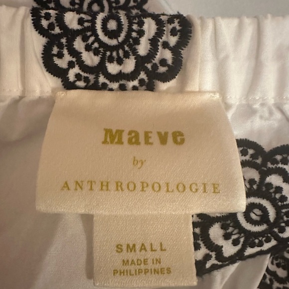Anthropologie Maeve Cornelia Embroidered Top Small 100% cotton - Picture 11 of 11